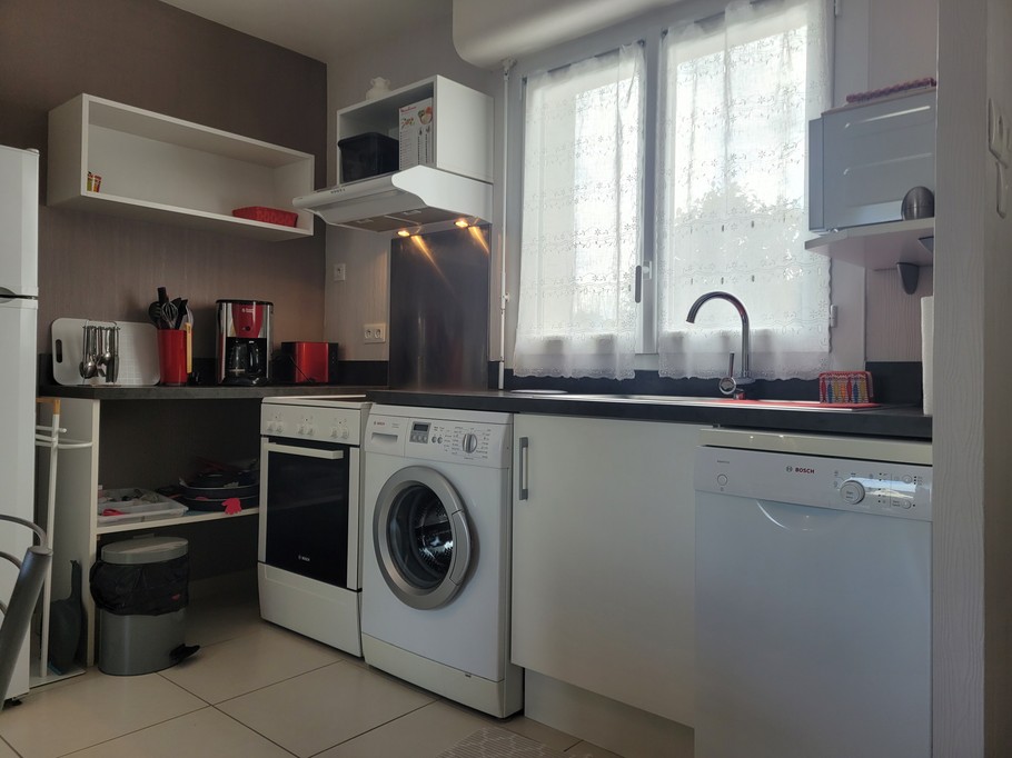 Location de vacances Paimpol, la Caravelle, Espace cuisine pièce de vie RDC