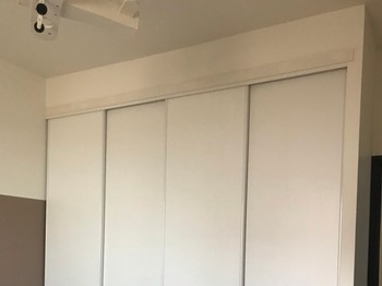 Chambre 3: rangement