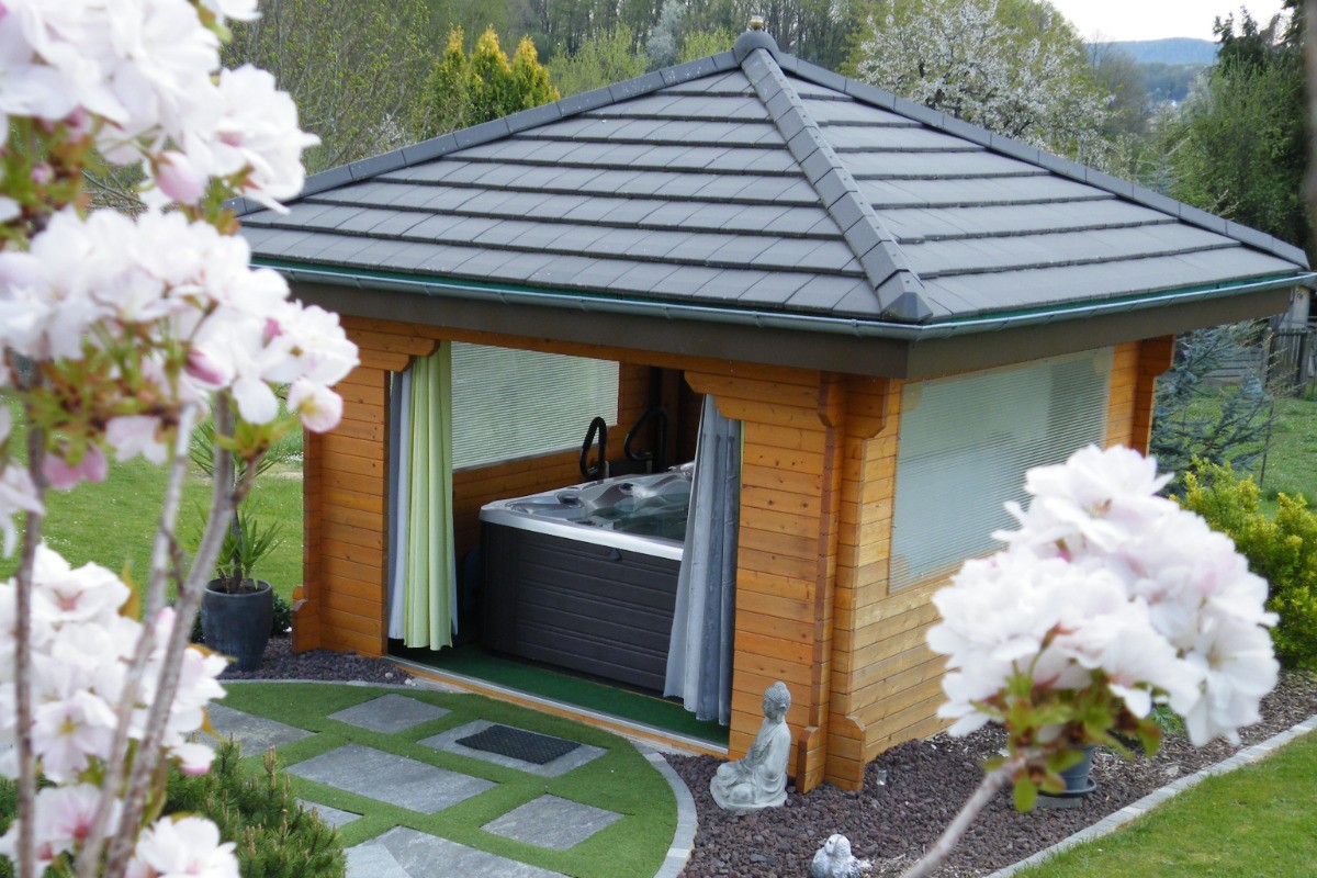 Jacuzzi sous Gloriette