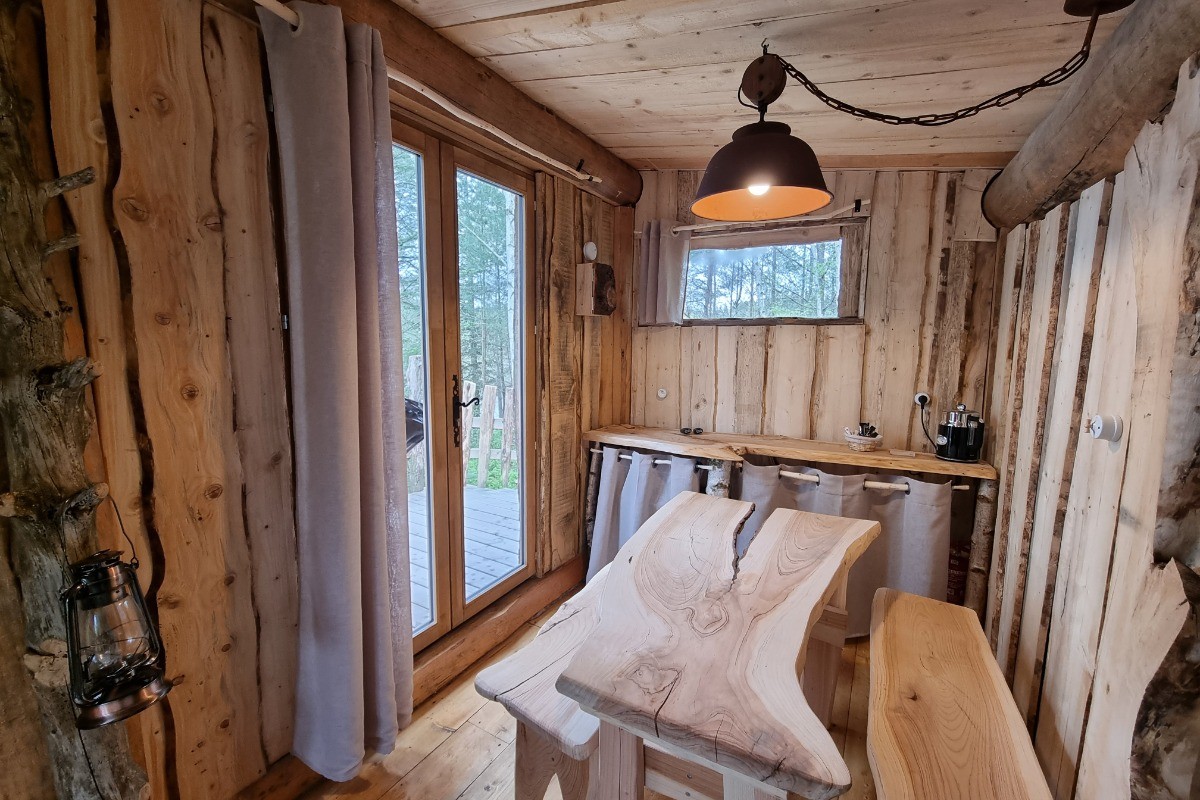 Espace repas - La Bergerie du Lac - Les Cabanes du Lac de Pierre Percée