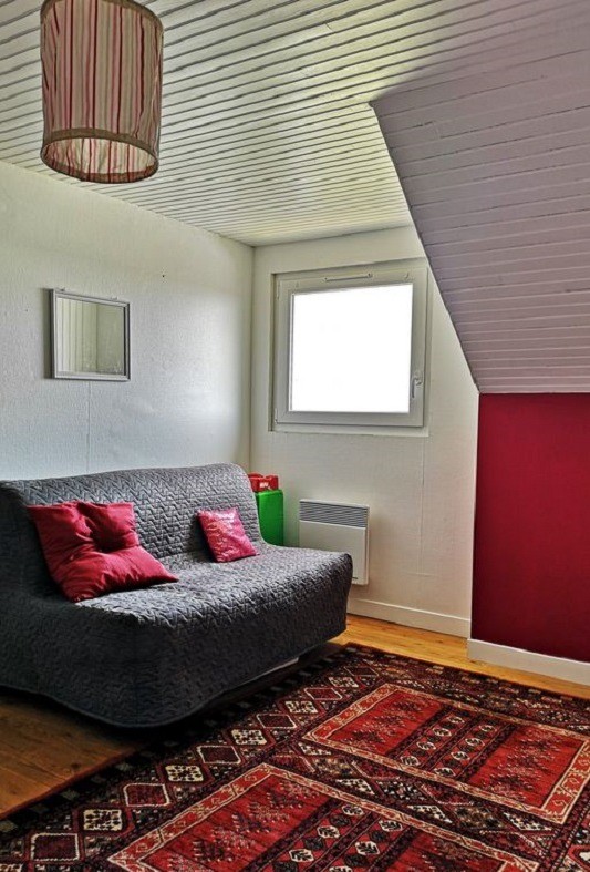 Etage: chambre 2 avec couchage 1 pers dans le canapé lit
