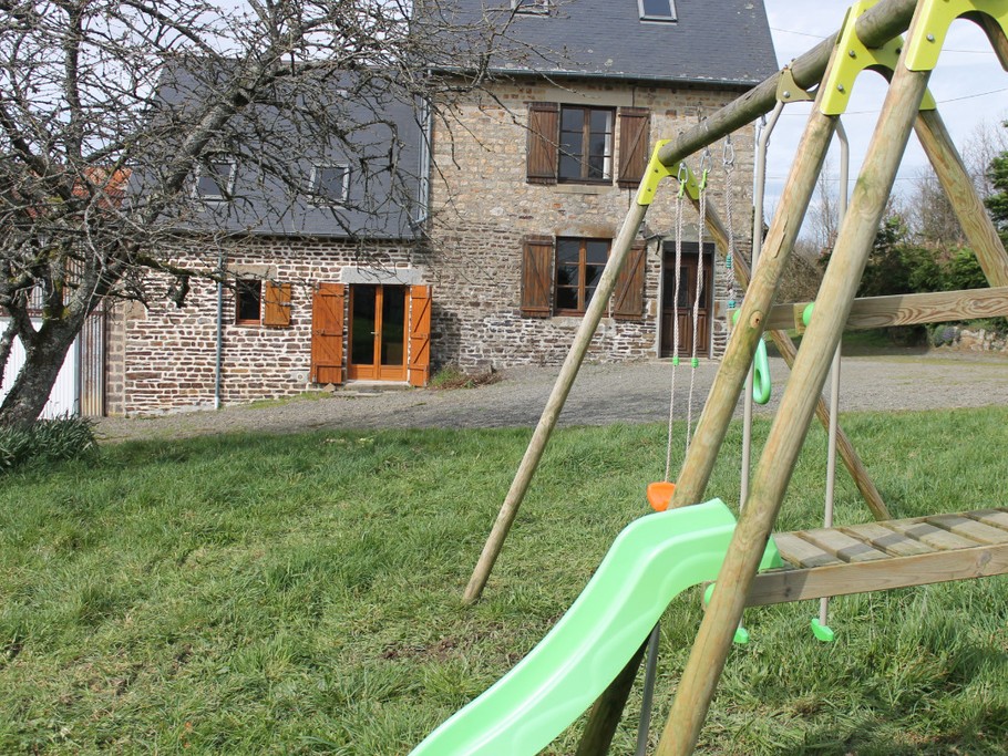 PORTIQUE POUR ENFANTS