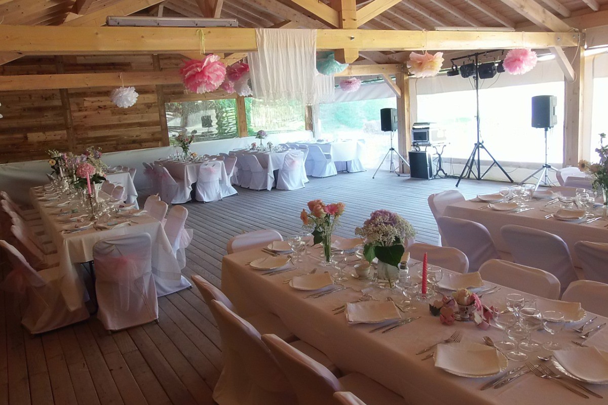 Gîte Moulin Piongo - Grande capacité et évènements mariages - chapiteau