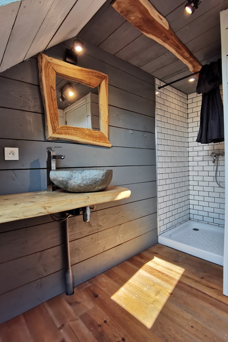 Etage: salle d'eau