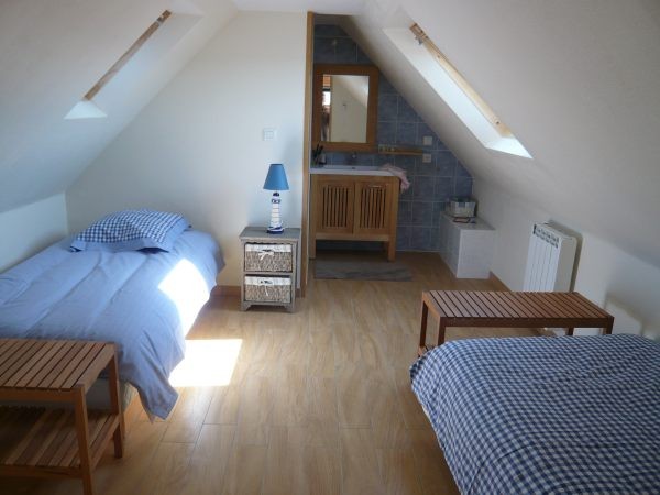 Location, Kerbors, Clévacances, Hegaret, chambre 2 lits simples