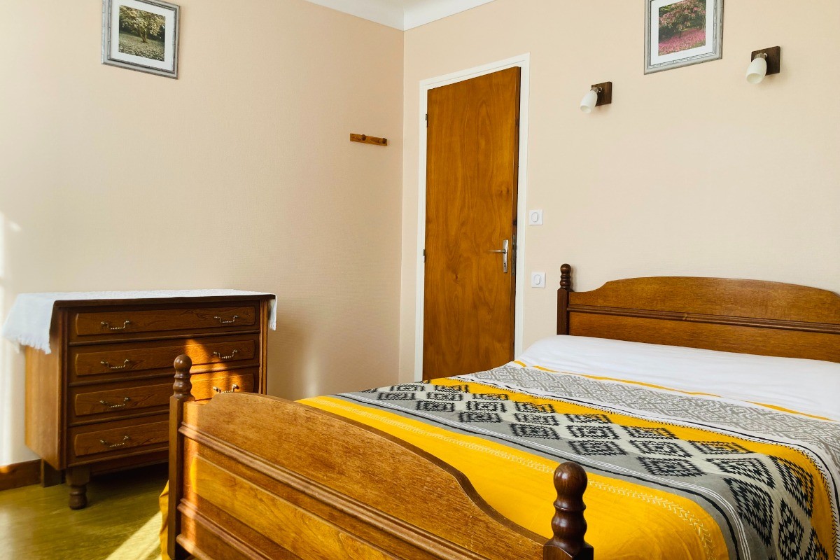 Chambre 3 - Un lit double 140