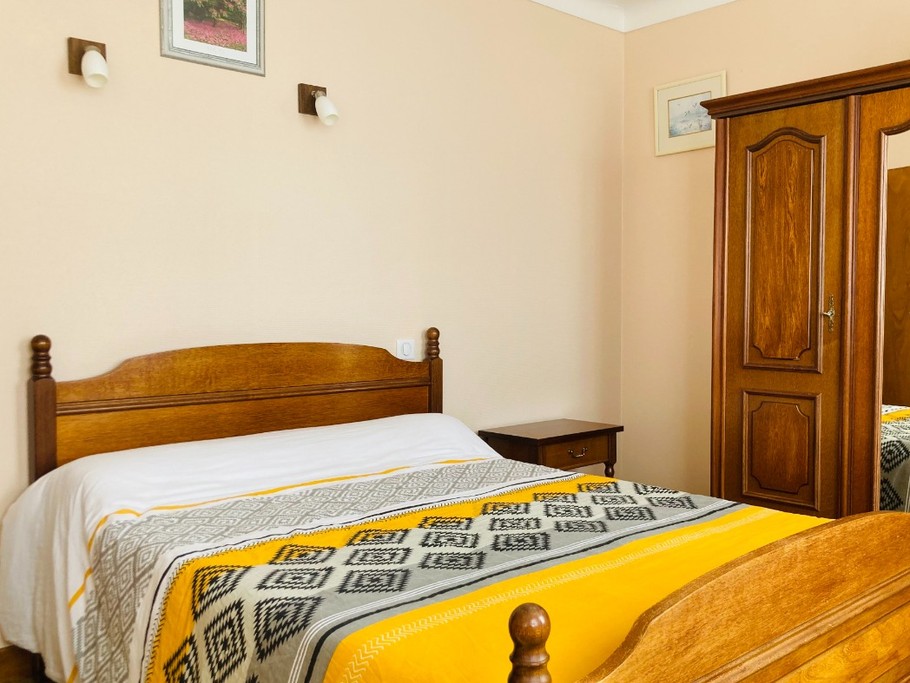 Chambre 3 - Un lit double 140