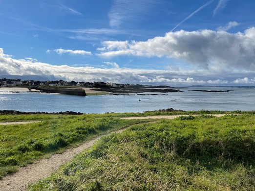 200 m Plages et Ballade du Lohic Bord de mer