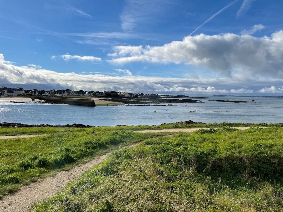 200 m Plages et Ballade du Lohic Bord de mer