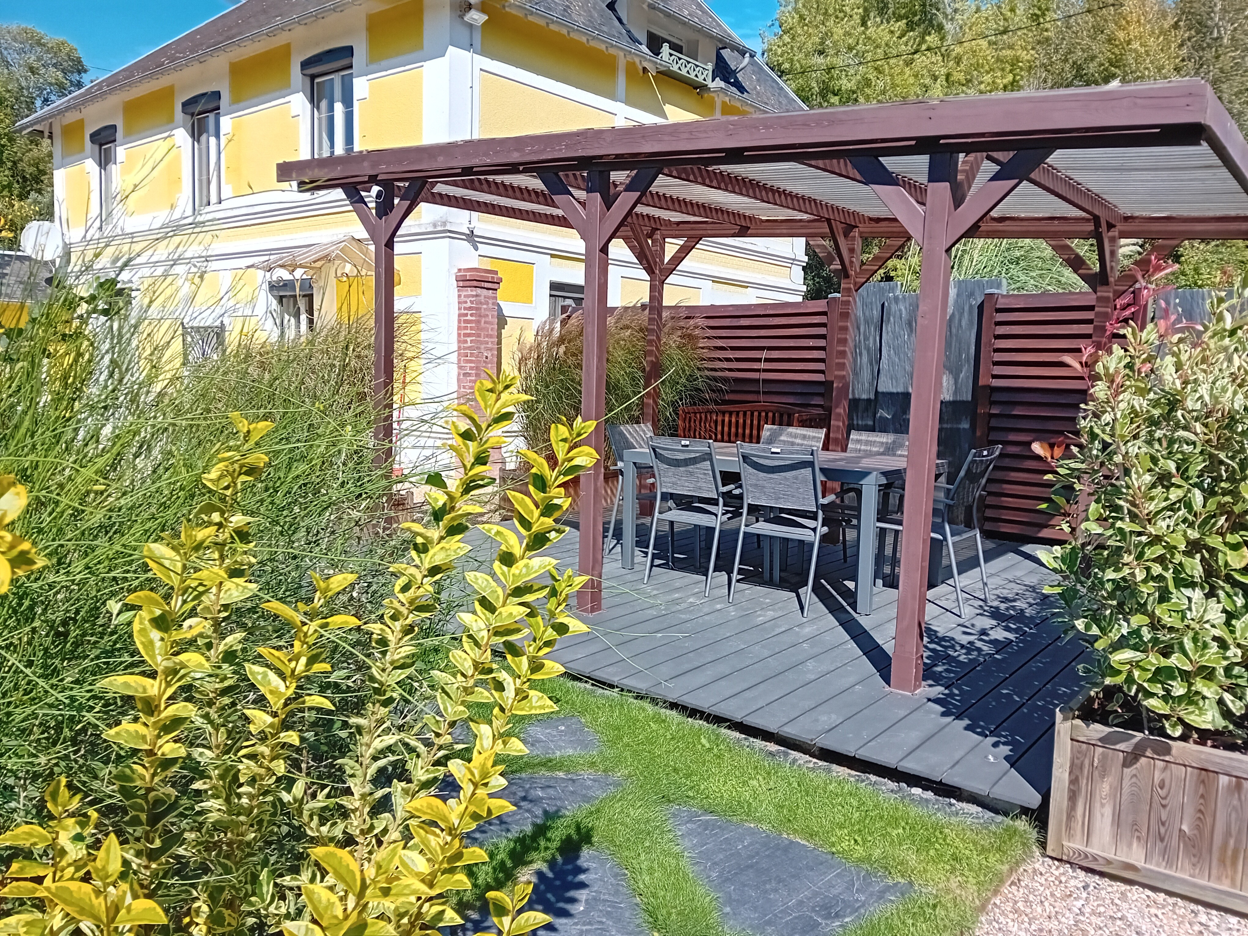 Terrasse repas exterieur