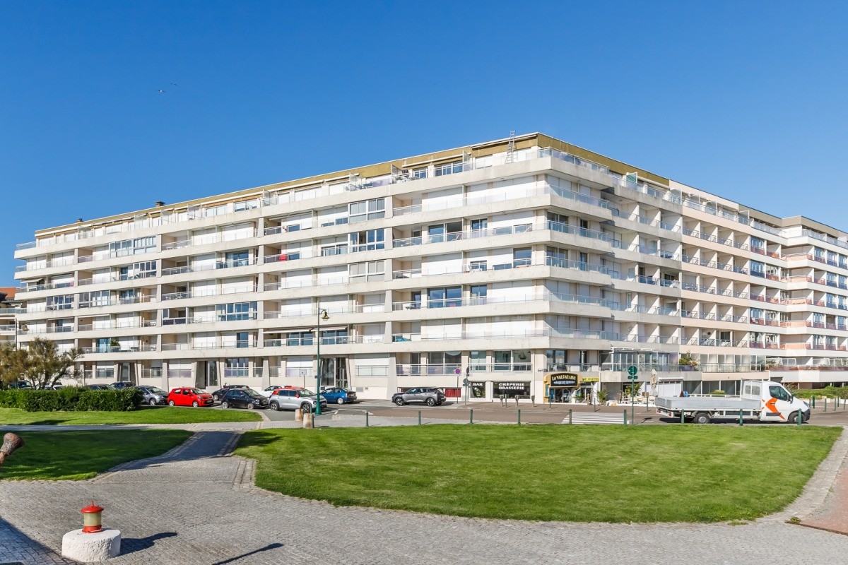 IMMEUBLE