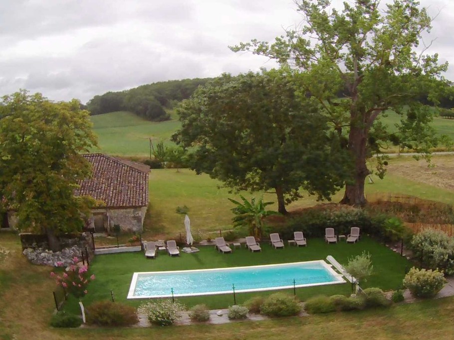 Piscine vue du ciel