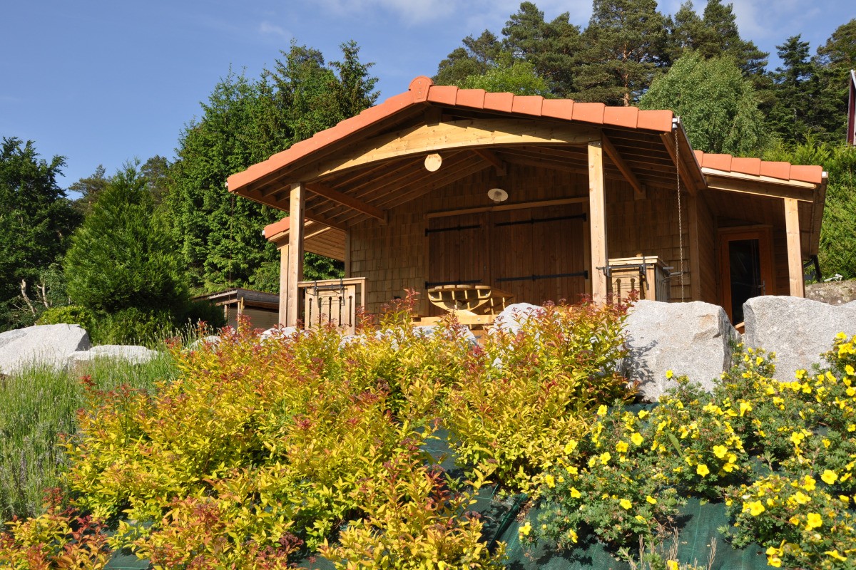 Entrée et terrasse