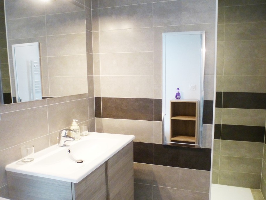 1er étage salle d'eau, douche à l'italienneenne