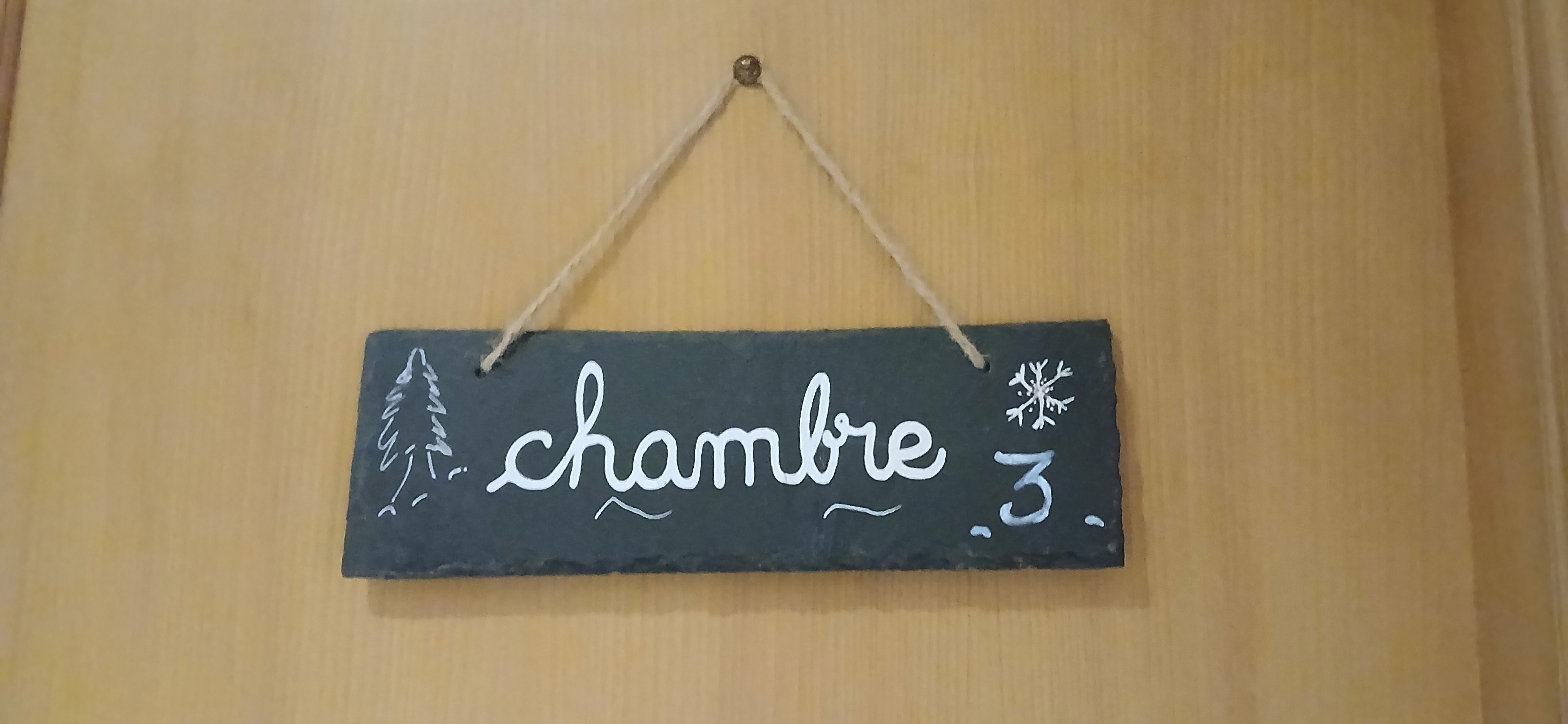 CHAMBRE 3 - Gîte Les Coquelicots - Super Besse (Puy de Dôme, 63)