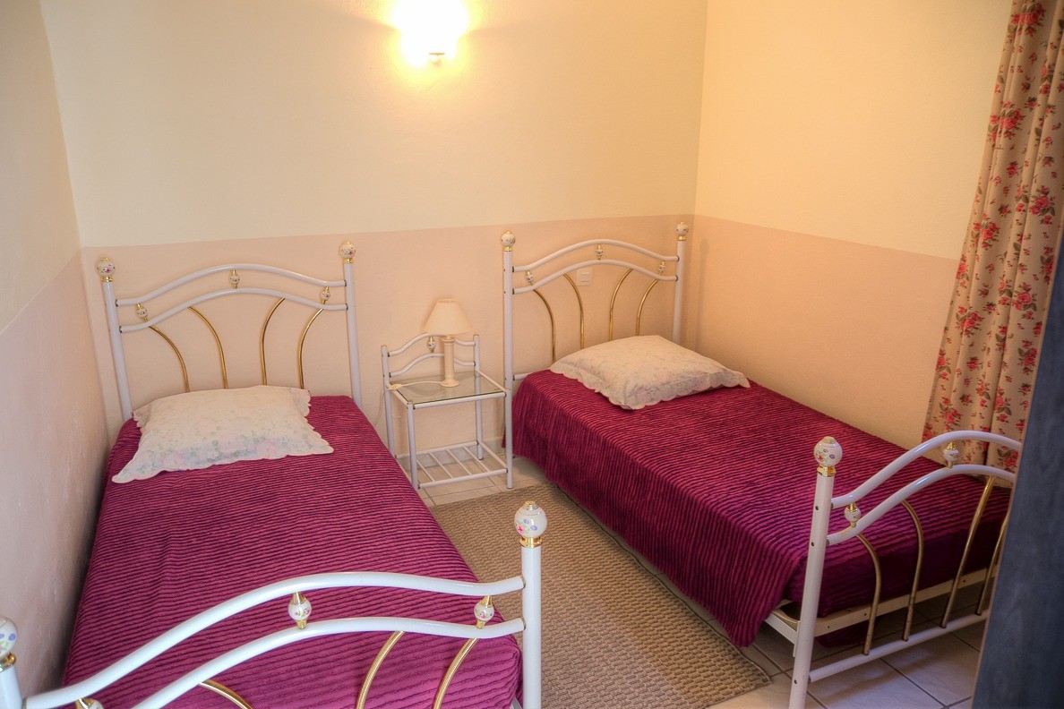 Chambre 2 - 2 lits en 90*200
