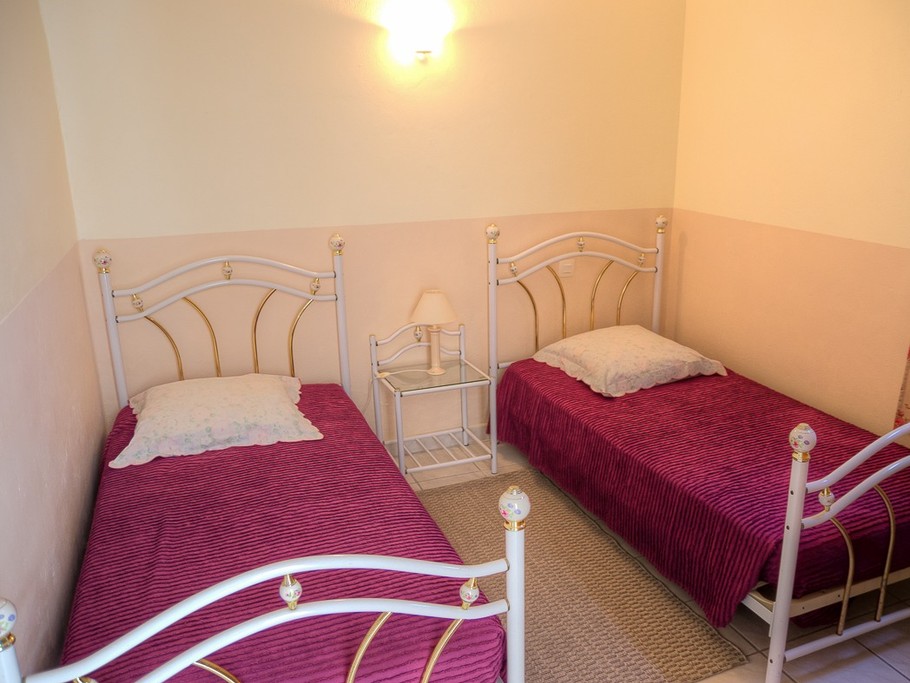 Chambre 2 - 2 lits en 90*200