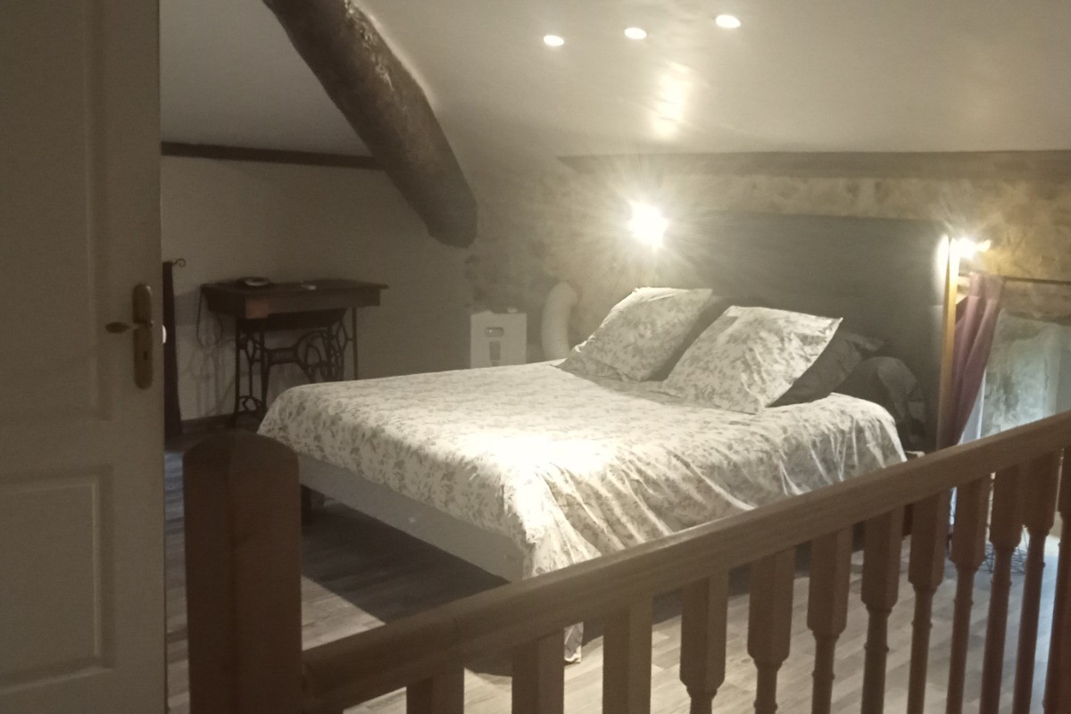 Etage Suite Courson grand lit 160*200 cm
