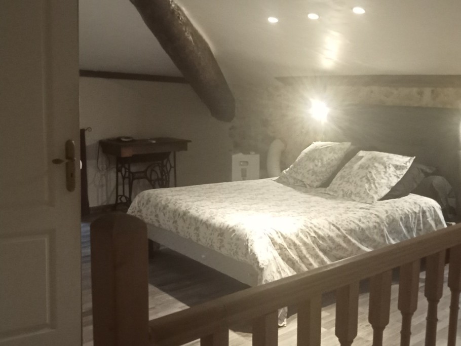 Etage Suite Courson grand lit 160*200 cm