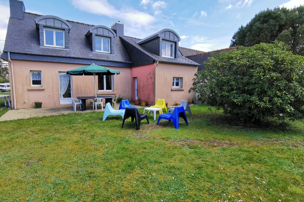 Façade de la maison côté jardin