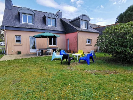 Façade de la maison côté jardin