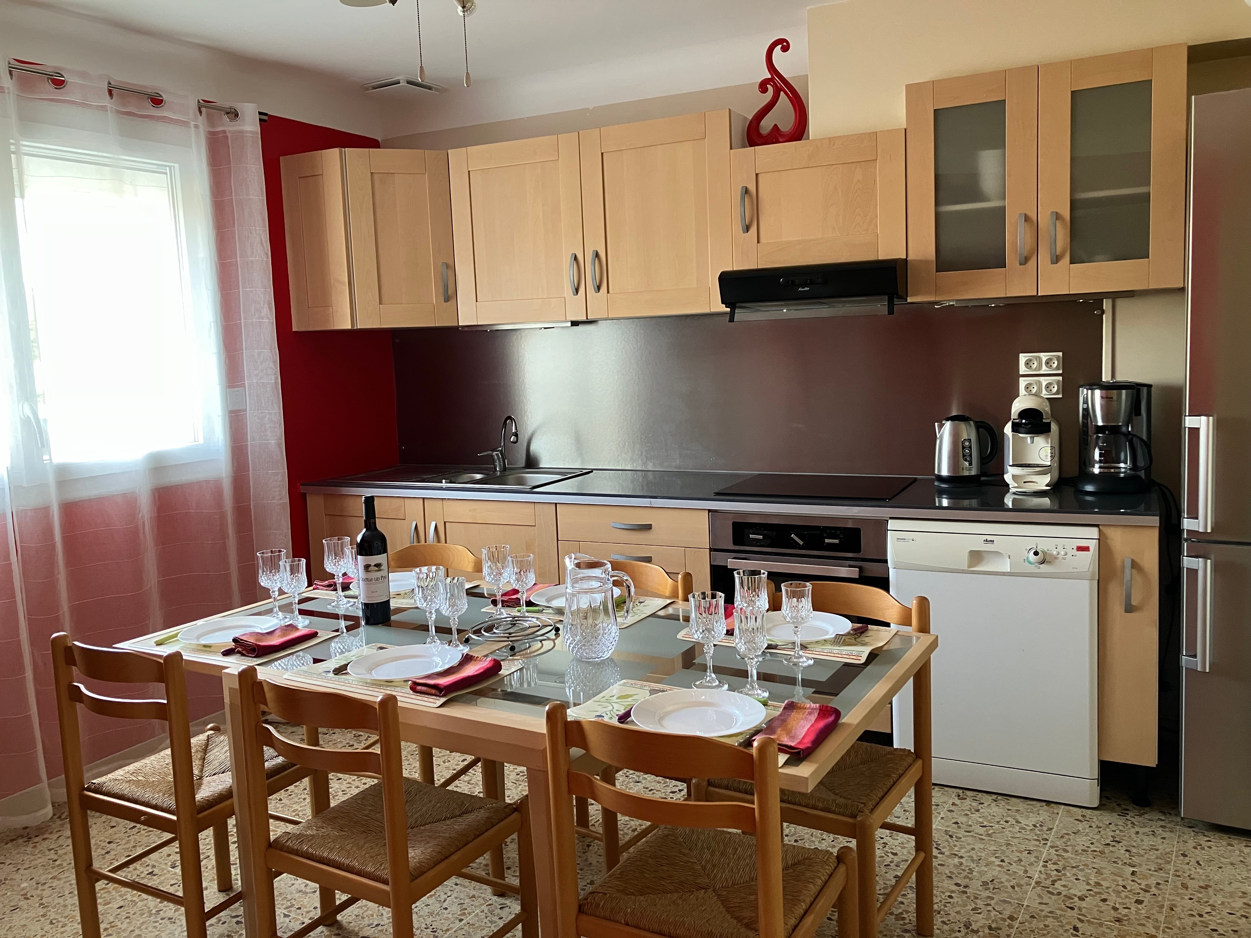 Cuisine équipée 6 places