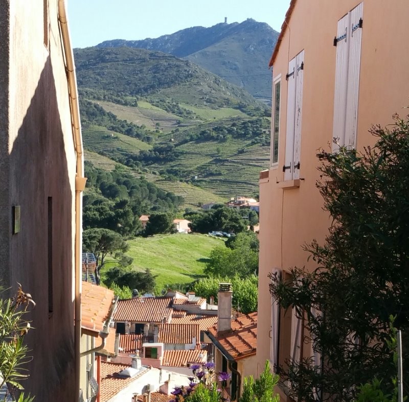 Moré district: Rue de la Butte