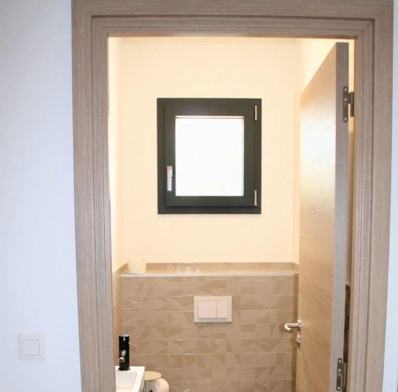 WC 2