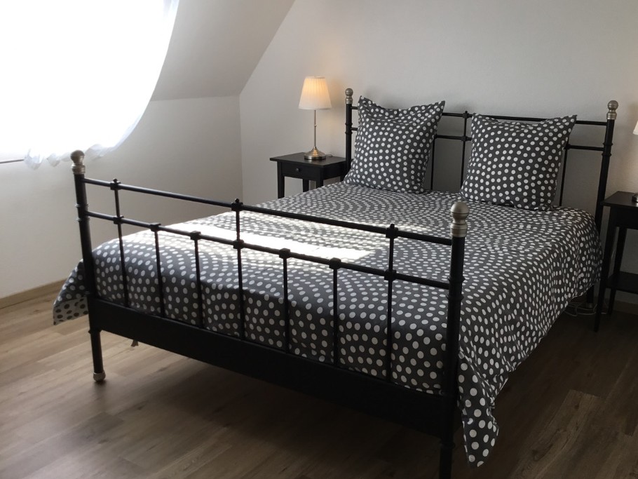 Chambre 2 lit double et lit bébé