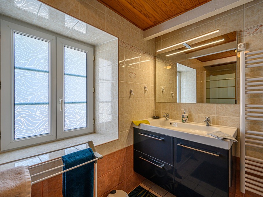 Etage: Salle de bain