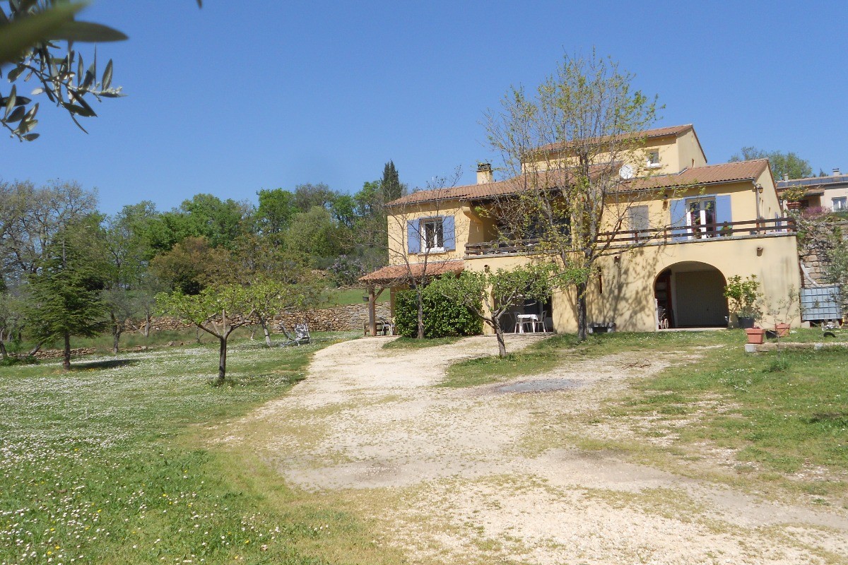 Entrée des gîtes