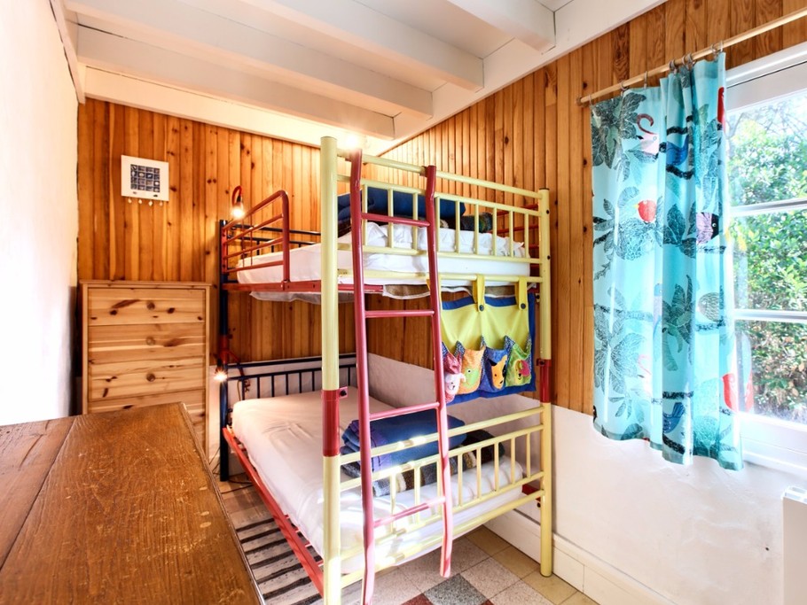 Chambre lits superposes + BZ 1 personne