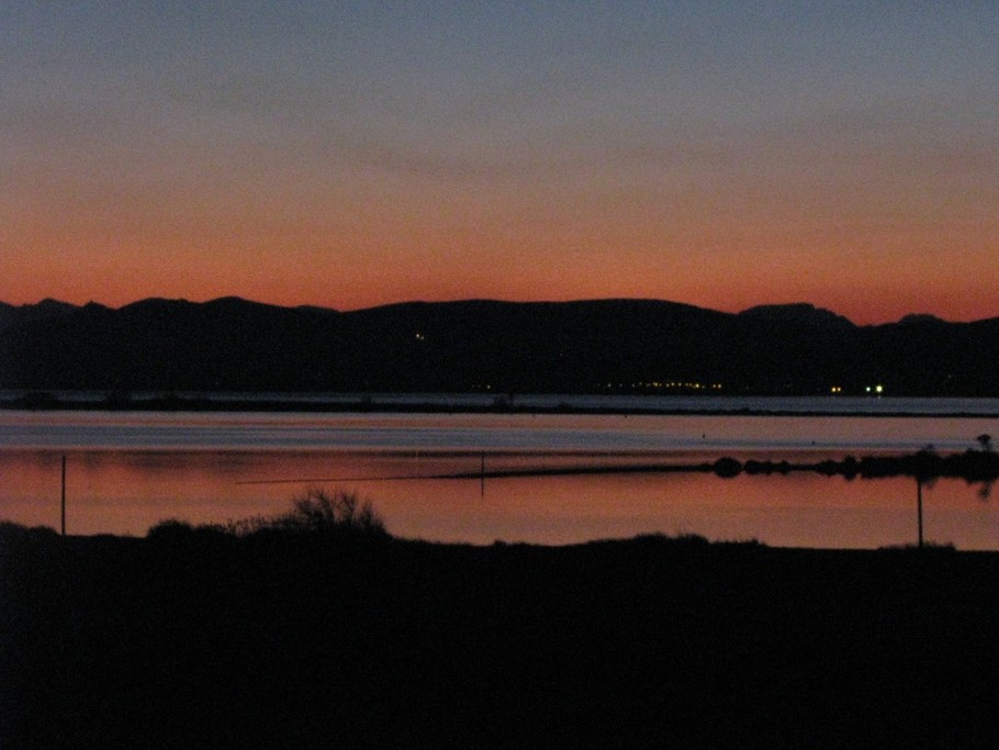 Coucher du soleil sur l'étang