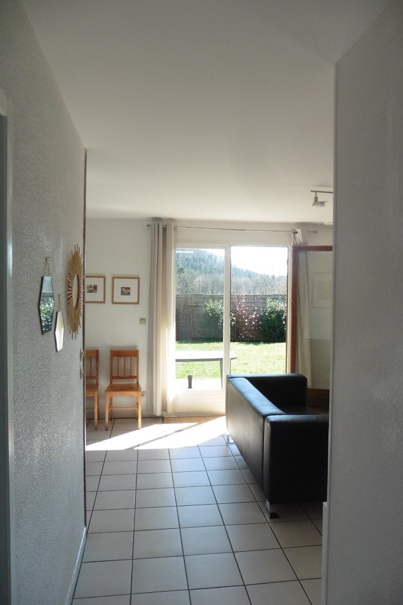 vue de la terrasse depuis l'entrée