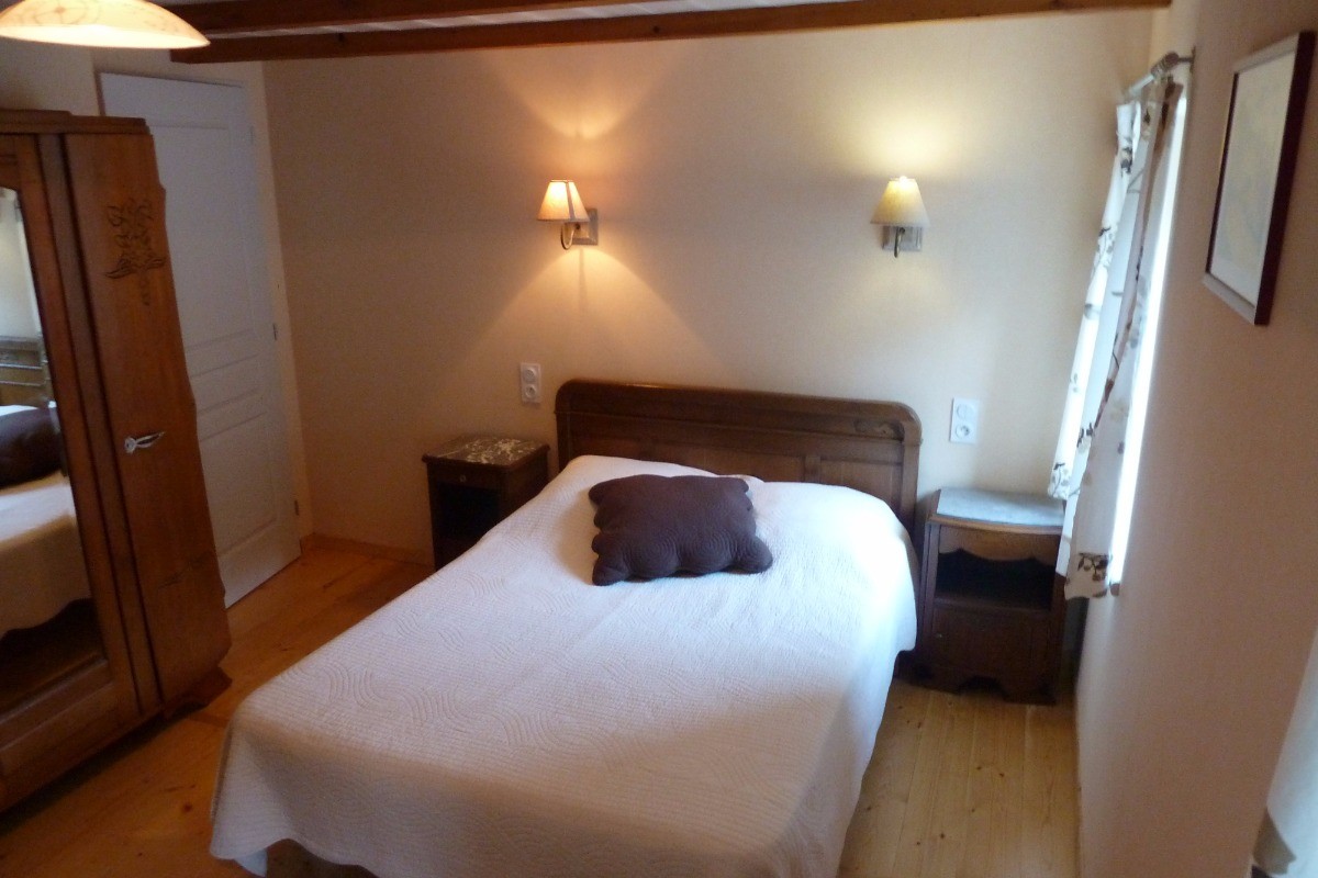 Chambre 4 pers Apt. Violettes - Domaine Moulin des Courbières entre la Bresse et Gérardmer