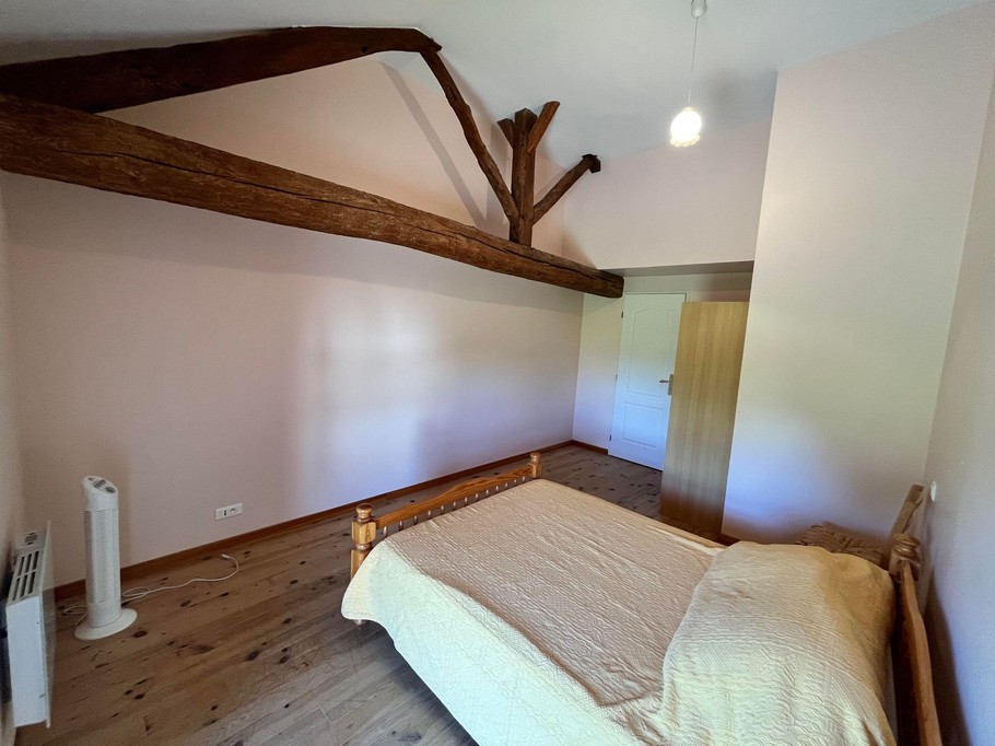 Chambre juste après les escaliers