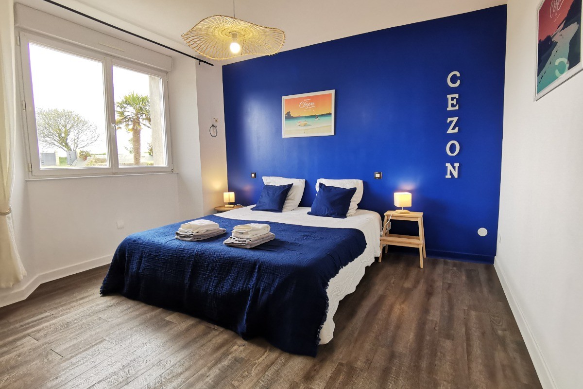 Chambre avec lit 180 au RDC