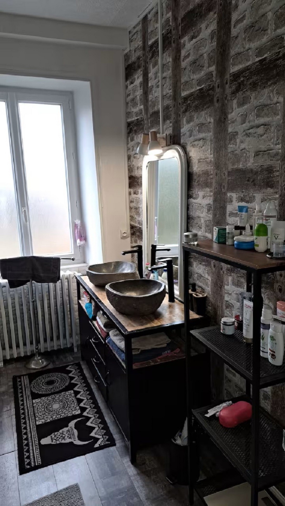 Maison "Le Suquet", Pontgibaud, Puy de Dôme : La salle d'eau