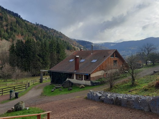 EXTERIEUR - Gîte familial Scaravella, St Maurice sur Moselle, Rouge Gazon - Vosges, Ballon d'Alsace, Naure, Calme, Famille