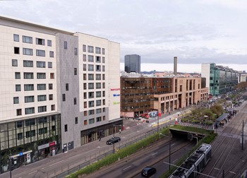 quartier de la gare de la part dieu , vue du balcon  du studio Côté Saône