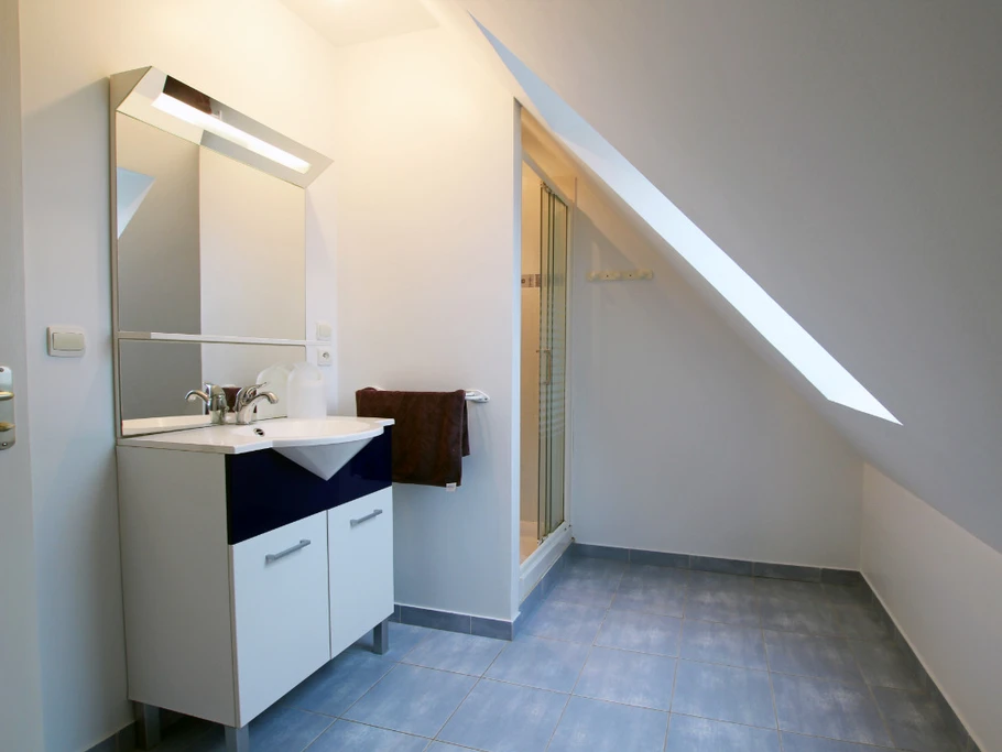 Salle d'eau étage autre vue