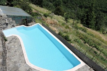 Ouverture de8h à 12h et de 16h à 20h