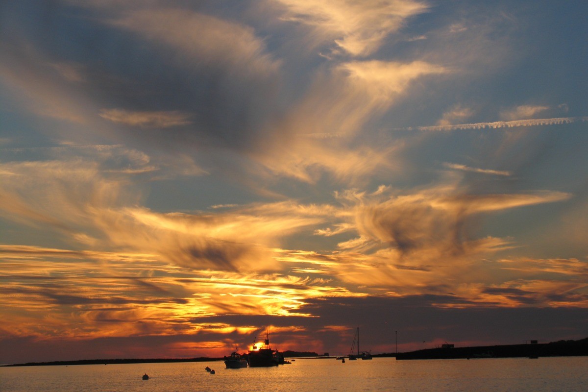 COUCHER DE SOLEIL VU DE LA TERRASSE