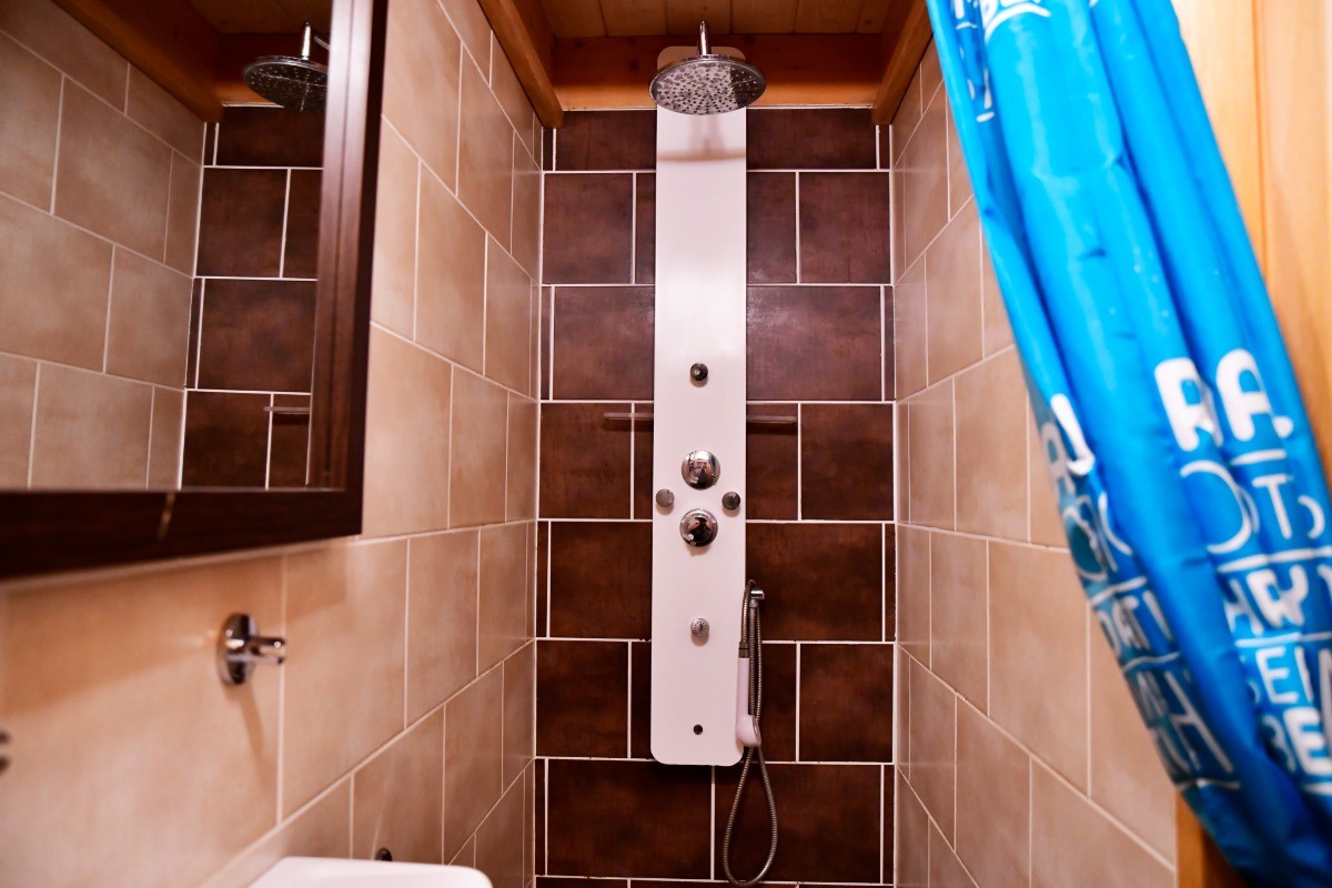 LE REFUGE : La douche