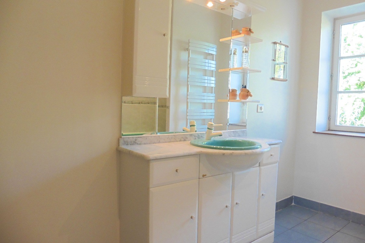 Maison Pelot_Urt_salle bain