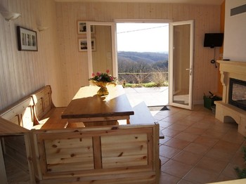 Séjour avec vue Village de Gîtes Les Collines d'Eyvigues Salignac Eyvigues 24580 Clévacances