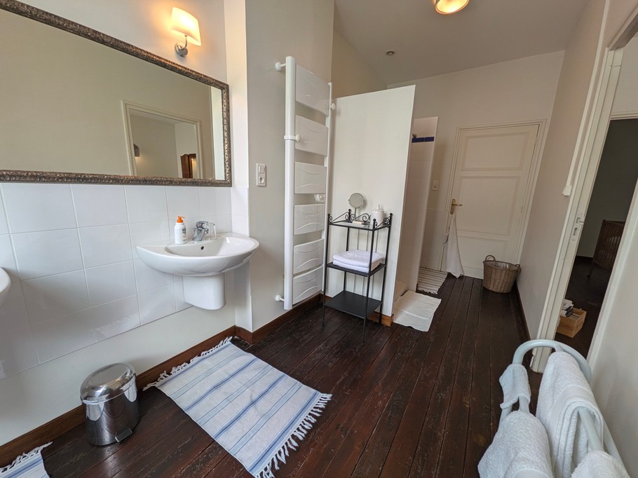 Chambre Jeanne "La Fuite en Egypte" Moissac