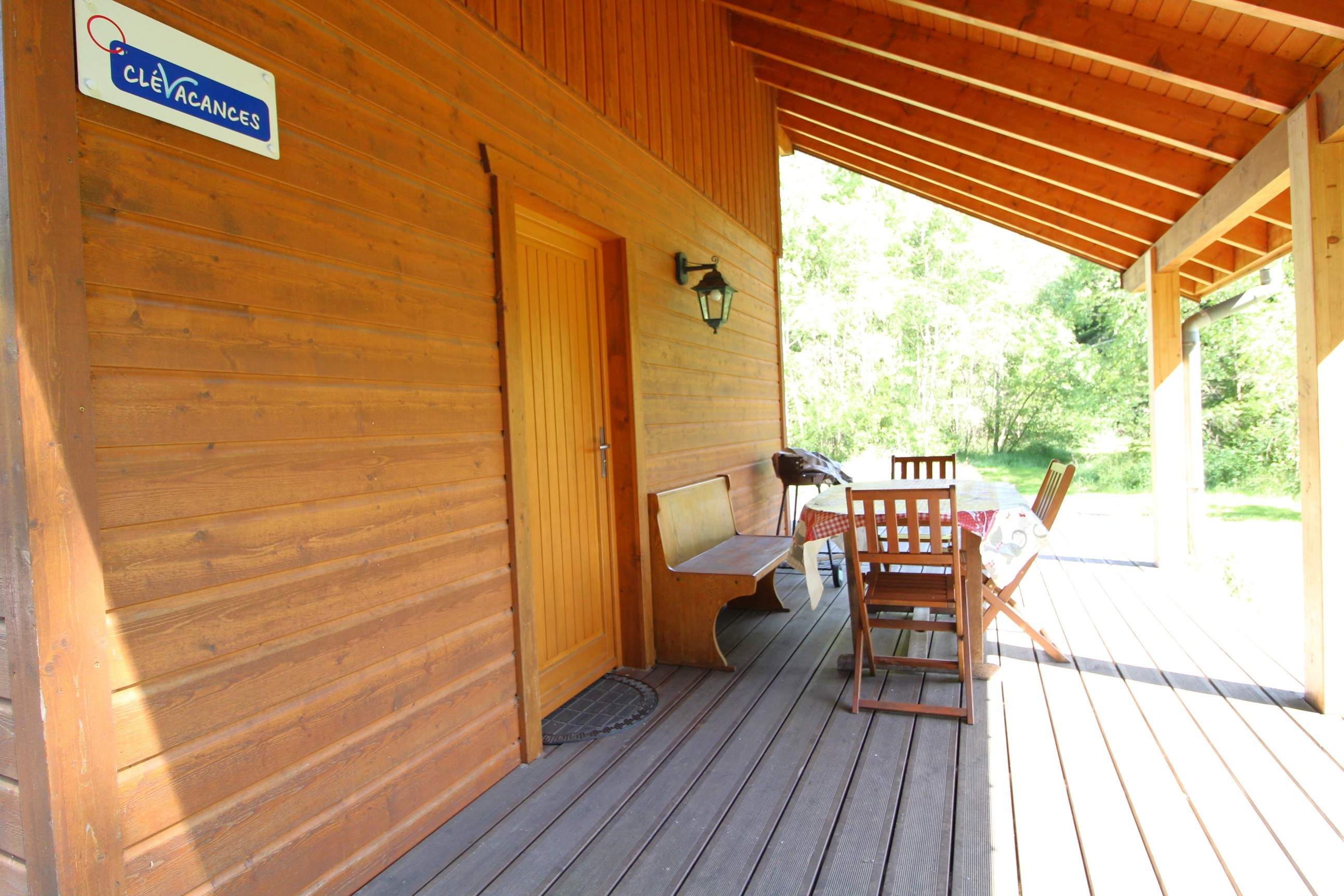 Terrasse - Chalet en bois tout confort aux Rouges-Eaux – Nature, jardin, randonnées Vosges
