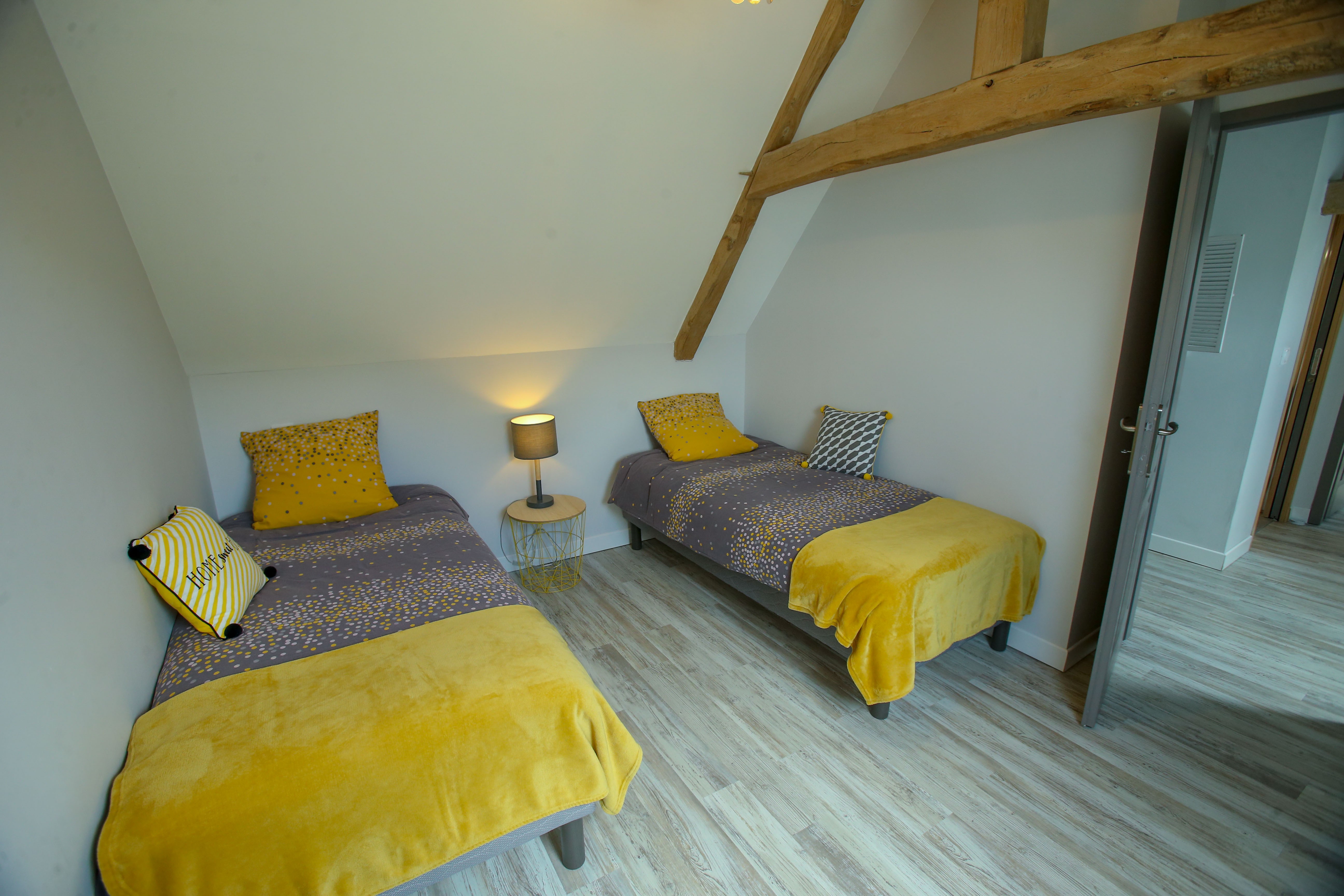 2e étage chambre 3 (2 lits 90x190)