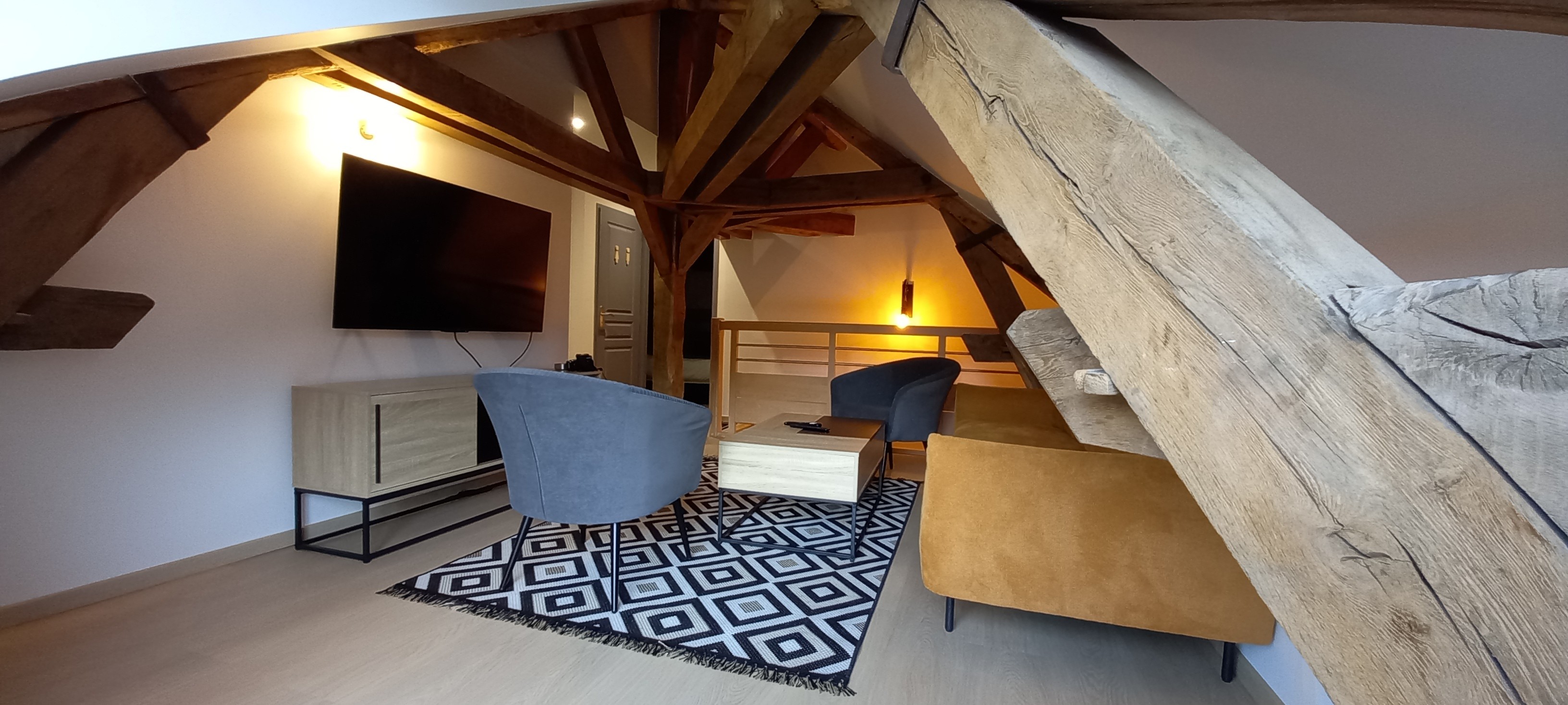 Salon - Chez Bubu : La Montagne